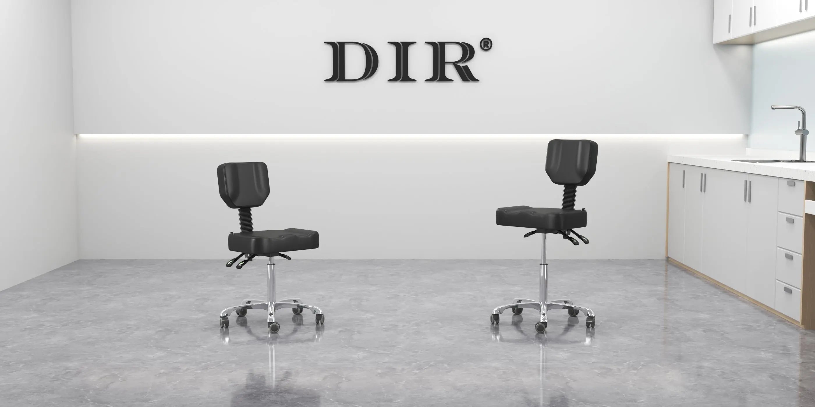 Salon Stool with Wheels Reviews: Top Picks for UK Professionals - DIR