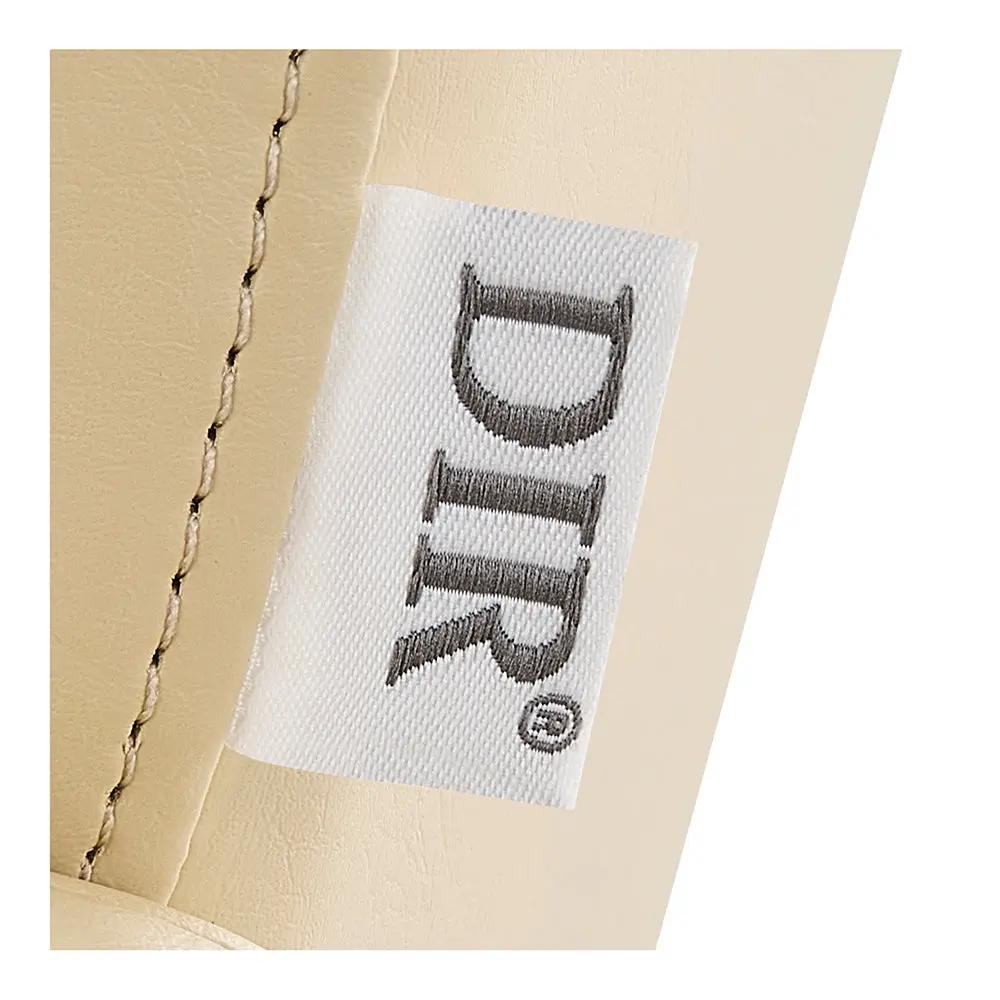 Salon Chair - Creativita Styling Chair - DIR Store